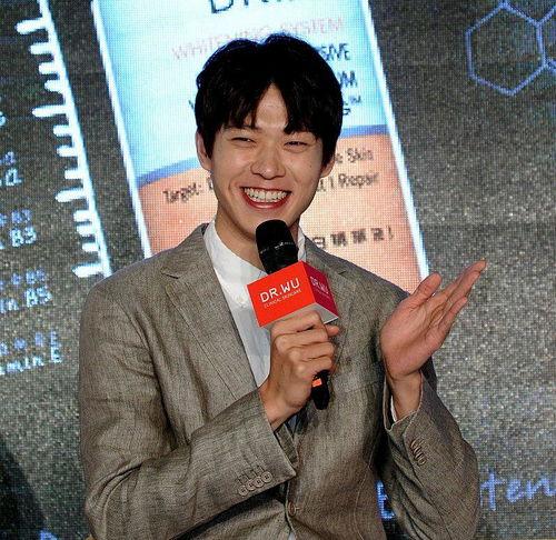 娱乐圈一线吃瓜选手,揭秘明星幕后故事